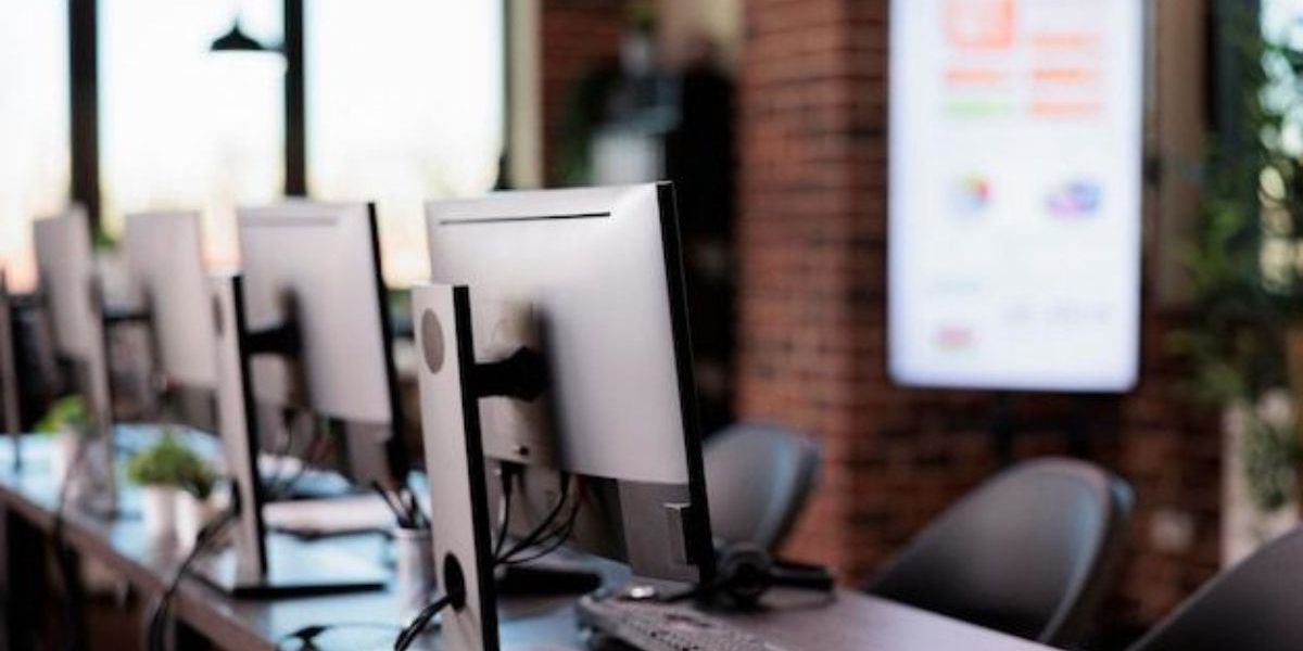 Servicio de Alquiler de Computadores